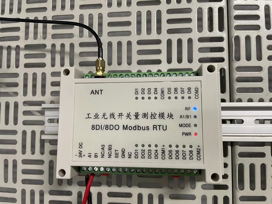 8 ασύρματος Ι Ο καναλιών ελεγκτής RTU 8DI8DO 2km Lora 433MHz Modbus